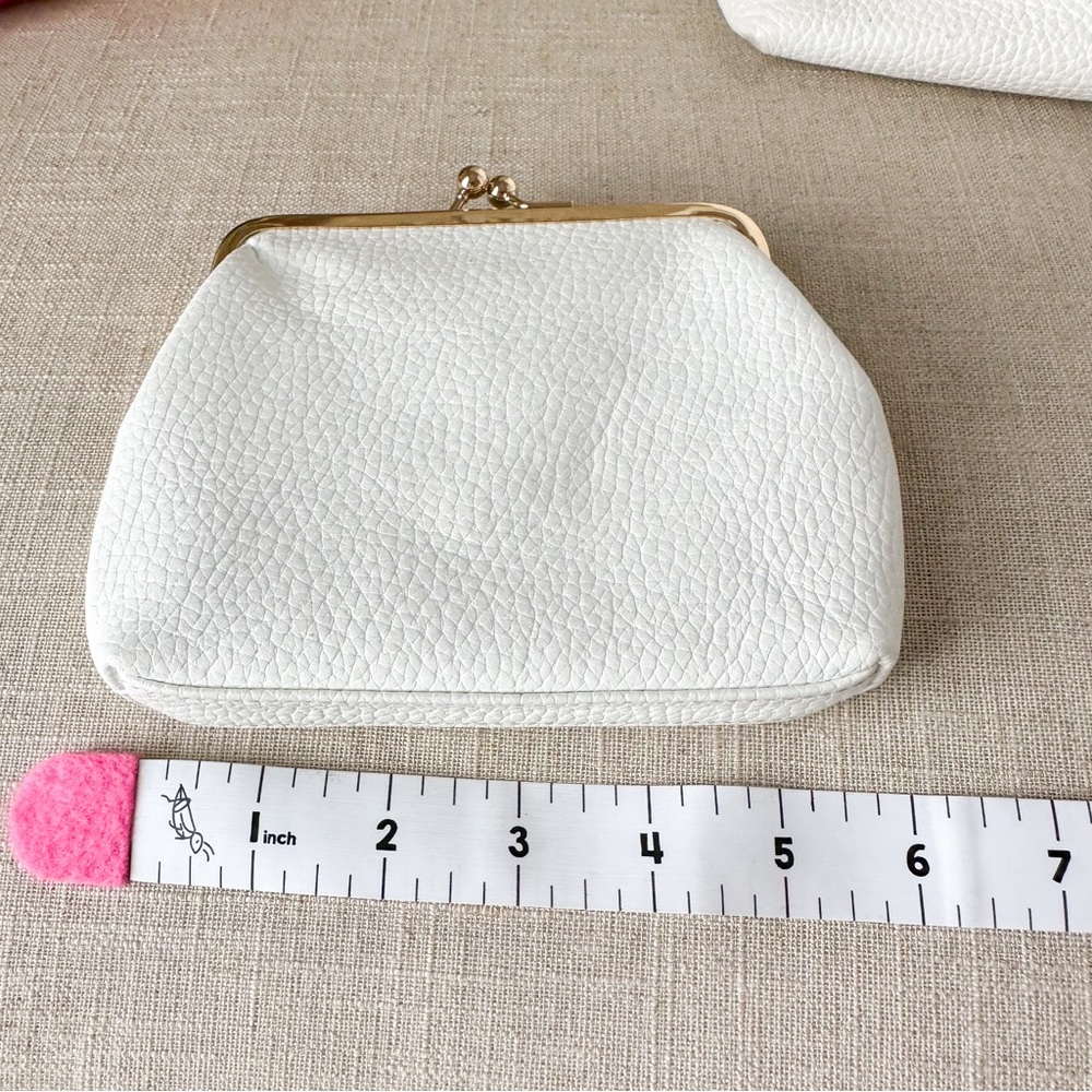 Dooney & Bourke White Lucca Leather Logo Lock Pebbled Leather Shoulder Bag Set - Picture 4 of 16
